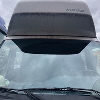 Vor der Wohnmobil-Reinigung 04