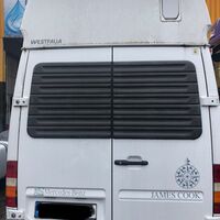 Vor der Wohnmobil-Reinigung 05